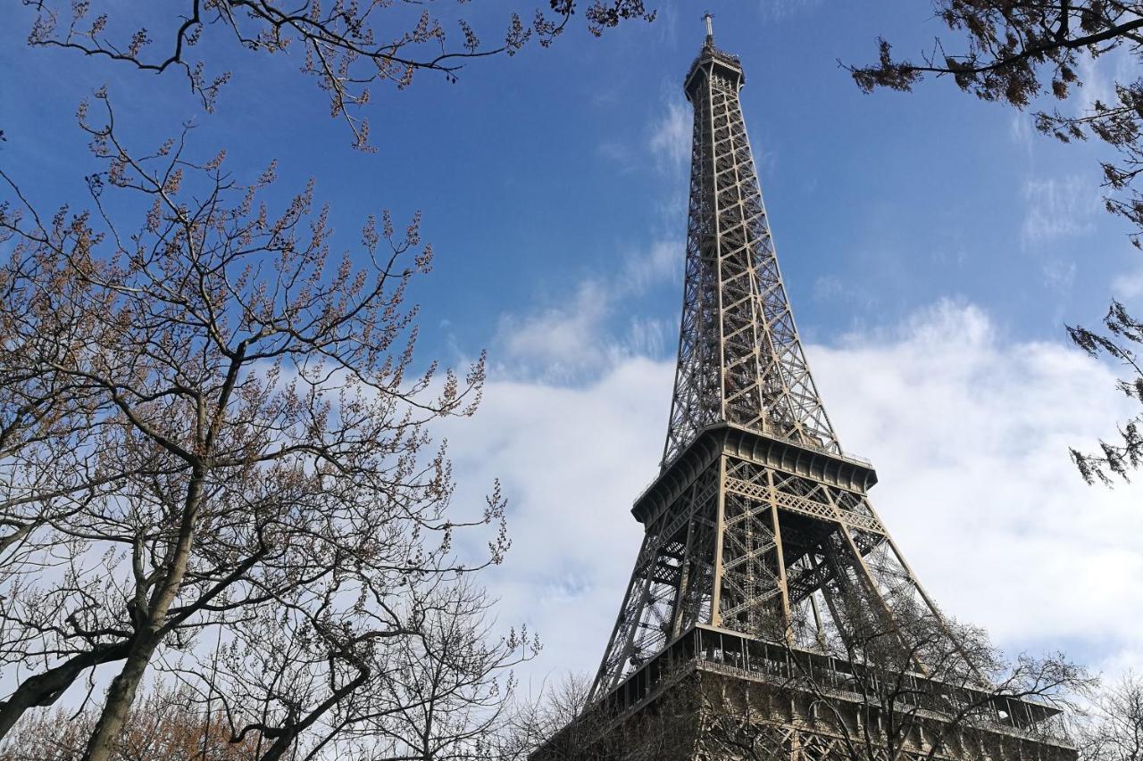 Charmant Appartement Proche De La Tour Eiffel Paris Bagian luar foto